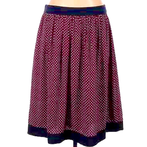 Coldwater creek size 4 navy blue, white, red diamond pattern midi skirt like new - Picture 14 of 15